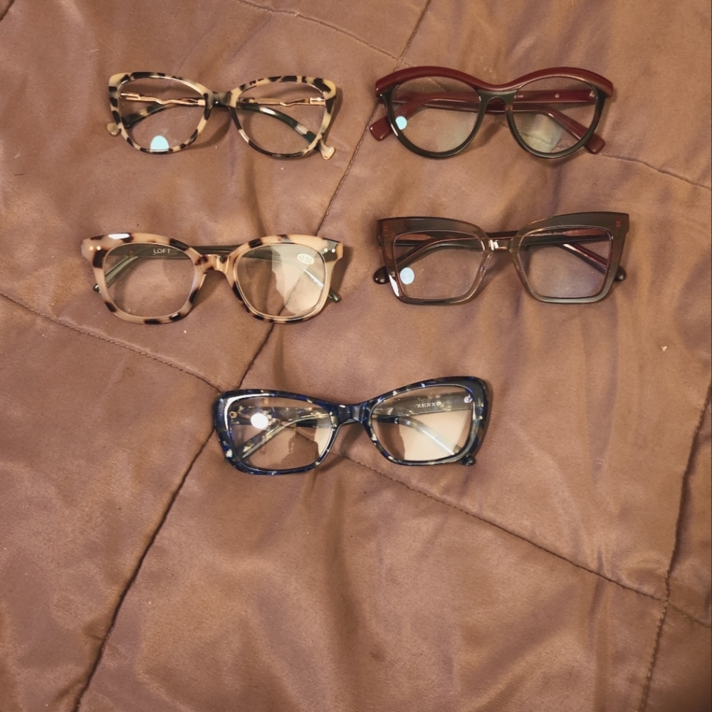 Stylish Eyewear (Frames)